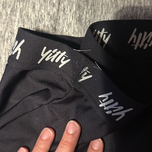 Yitty / Fabletics major label leggings - Picture 5 of 9